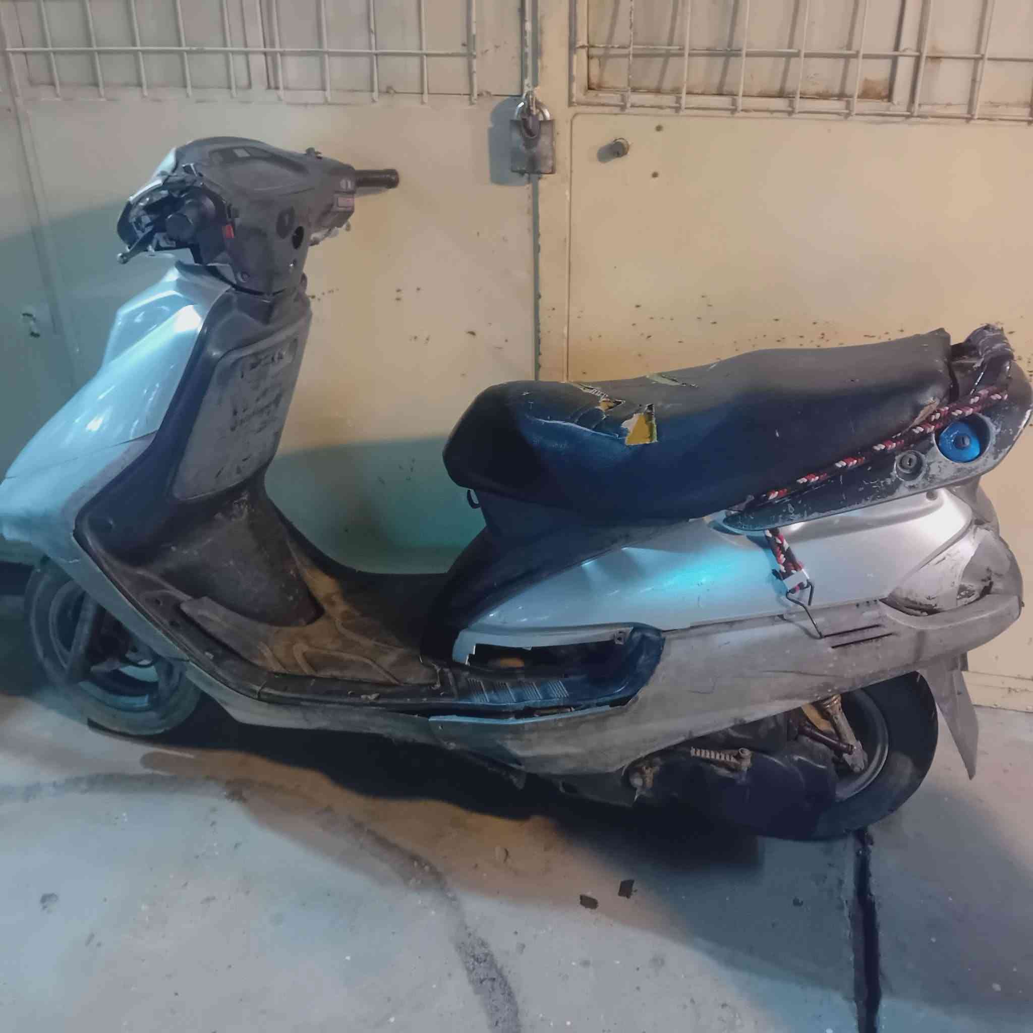 دراجه للبيع سعر 250 نهايه***********
