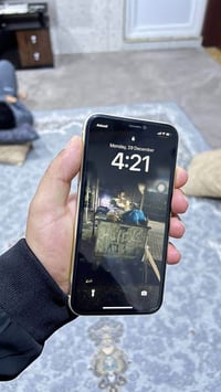 آيفون XR • ٦٤ جيجا • فيس ايدي معطل