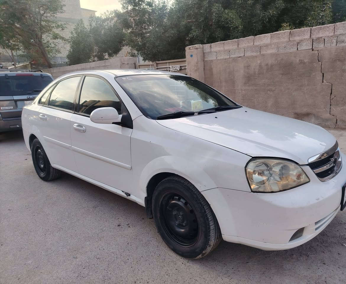 اوبترا موديل ٢٠١٤
خصوصي بغداد باسمي هزه جديدة السيارة جاهزه مبيها نقص كير محرك تبريد. بيهه جاملغ امامي عكس السايق تبديل. وجاملغ خلف السايق صبغ. السعر ٩٤. للاستفسار الاتصال على الرقم ***********
