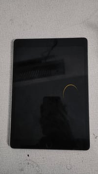 آيباد ٩ • مستعمل • كارتون