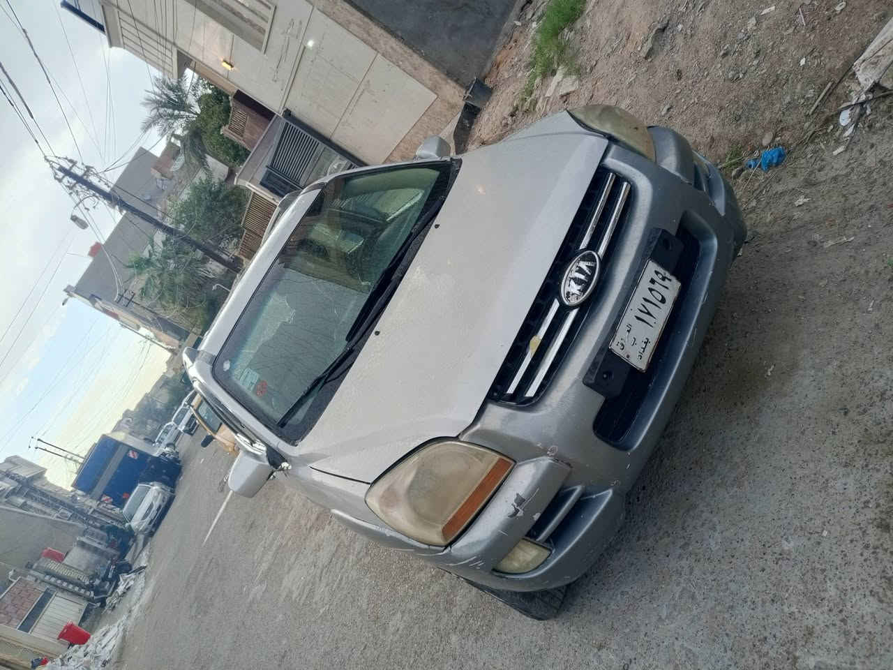 سلام عليكم 
سبورتج موديل ٢٠٠٧ مصبوغه عام 
السيارة كير ومحرك حلوات 
تخم تاير جواها نضيف
كهربائيات شغاله 
صدرها جديد
سيارة رقمها بغداد صدامي بسم شركه عنوانها النجف 
سعرها ٤٥ ورقه 
يراد لها ملاحظات بسيطة 
بغداد البلديات 
***********
