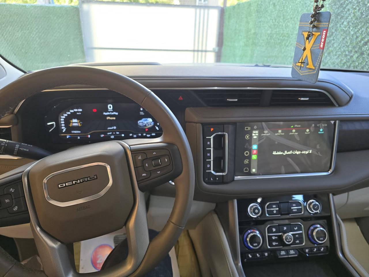 السلام عليكم
للبيع يوكون دينالي موديل 24

بأسمي والتحويل بأي وقت رقمها بغداد

ماشية 17500 جديده بعدها ولحد الان ضمان وصيانتها بالشركة.

السياره للجناي يكشخ بيها فوووول ومعروفه مواصفات الدينالي ماتنعد . وهاي صورها على طبيعتها بدون HDR ولا تعديل.

اخوان كلكم ولد خير و أصول الي عندي كلمة طيبه يذكرها

و الي مايفيده لا يكسر بحلال الناس.. والله يرزق الجميع 

السعر 66 الف وبيها مجال بسيط
للاتصال  *********** ابو يوسف
