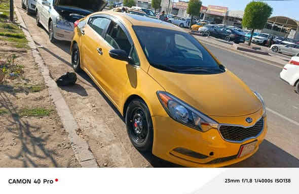 السلام عليكم فورتي موديل 14
السياره حادثهه جاملغ ايمن فقط 
مكينه2000
فول مواصفات 
فتحه 
بصمه 
اشاير بالمري 
كشن جلد 
كشنات كهرباء 
كشنات تدفئه 
بدون دواخل 
رقم بغداد مصفره هيئه وغرامات 
السعر 103
رقم الهاتف ***********
