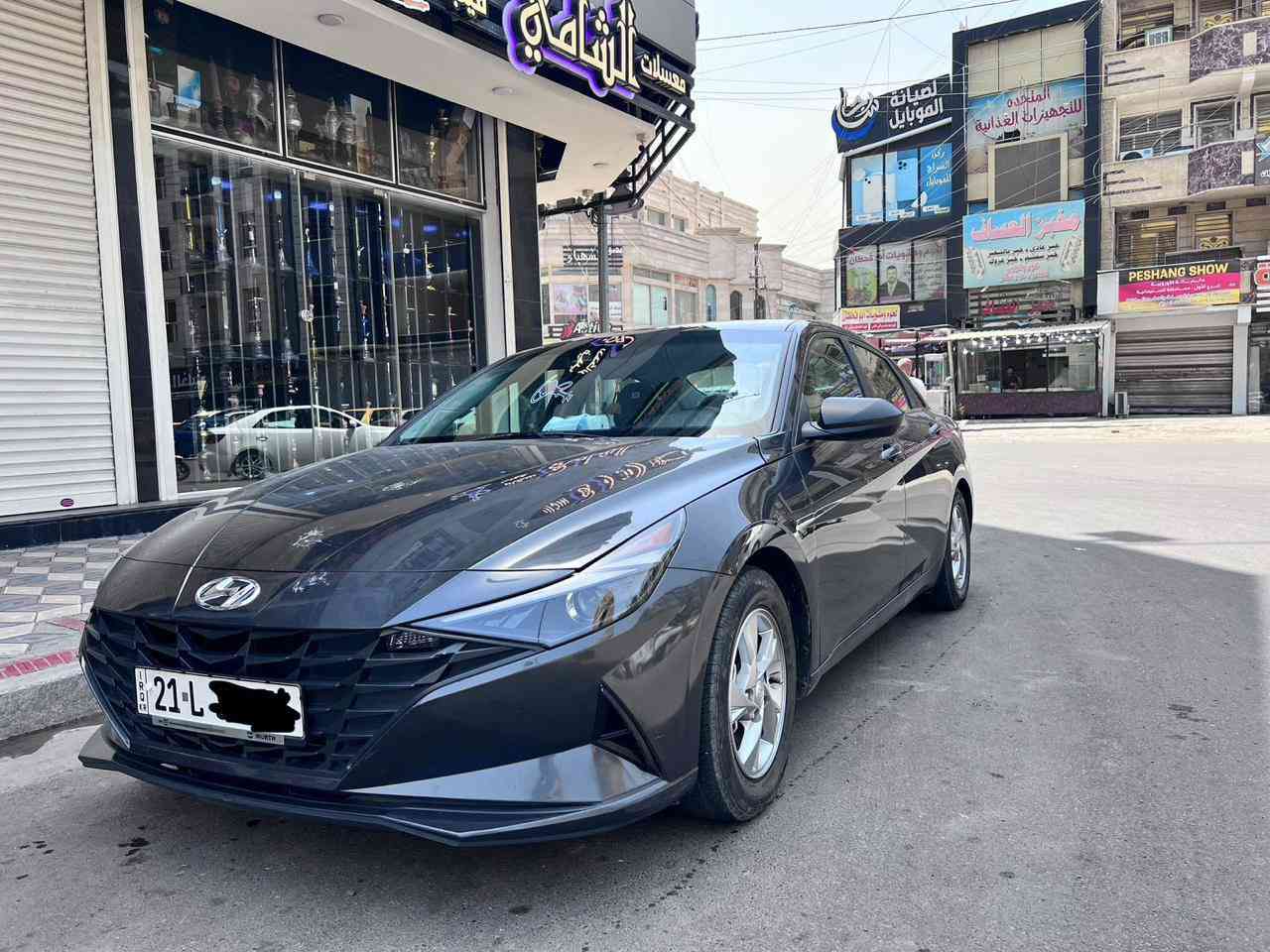 21 امريكي بنيد فقط بدون ايرباك  سياره جديده  بسعر مناسب جدا 142  وبيها مجال حگ الجيه  وخادم .رجاء اخوتي الاعزاء السعر او السياره المتعجبه ليعلق تعليق ميليق ابمقامه وشكرا   صاحب السياره ***********
