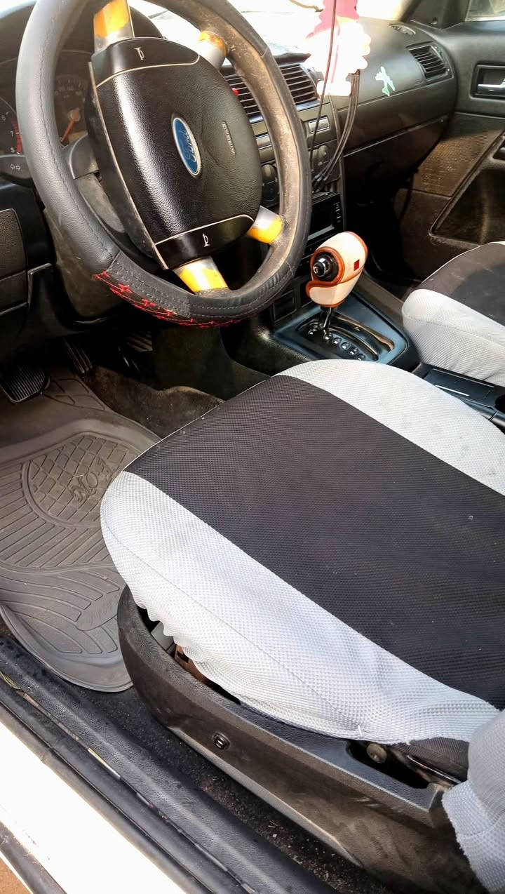 سلام عليكم للبيع او مراوس فورد مونديو موديل 2007السياره نضيفه وكامله مكينه كير زينات السنويه الغايت 2029 السياره بسم صديقي تحويل ثاني يوم السعر 35وبيه مجال المكان بابل الهاشميه الرقم ***********
***********
