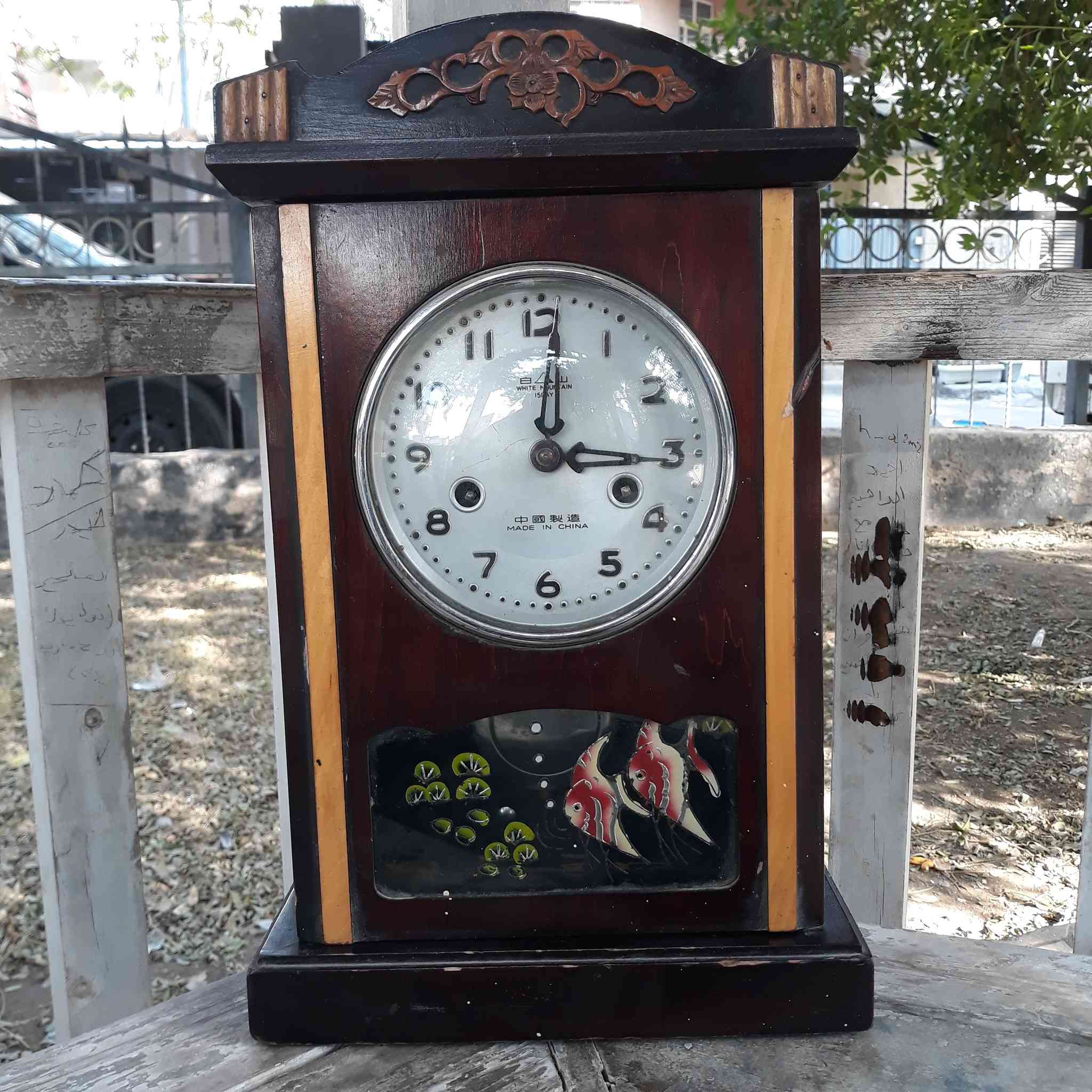 ساعة جدارية صينية تكويك كل 15 يوم ذات طول 40 سم و عرض 20 سم 

قطعة جميلة جدا 

مكفولة من اي عطل او خلل تعمل 100 % يوجد توصيل لكل محافظات العراق 

كما موضح في الصور و الفيديو 

السعر مباشرة على الخاص


**إذا كنت صاحب هذا الإعلان وتريد حذفه لأي سبب، رجاءا أرسل رسالة إلى الدعم الفني**