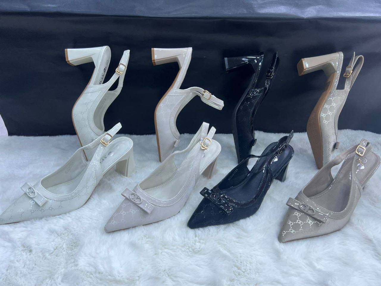 ‏
‏قياسات 37 38 39 40 41 
‏سعر القطعة 20 وبي مجال


**إذا كنت صاحب هذا الإعلان وتريد حذفه لأي سبب، رجاءا أرسل رسالة إلى الدعم الفني**