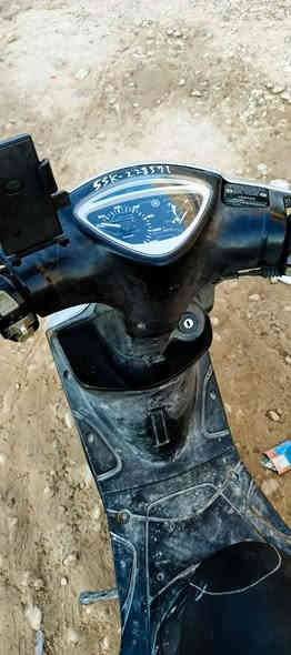 السلام عليكم دراجه ماكس عدله مال حاويه نادره صعبه تلكاها بالسوك وبنظافتها لان الكفرات بيها بلاديه وكلهم مختمه كل شيء بيها ممبدل ال شاير والبقلايتات كله بلادي وكل شيء شغل بيها سلف وهندر ماكينه ما مفتوحه اوراقها كامله بس تجي واحول لك عنوان مدينه الصدر السعر 850 وبيها مجال بصيط للاستفسار واتساب او اتصال👈🏻***********
