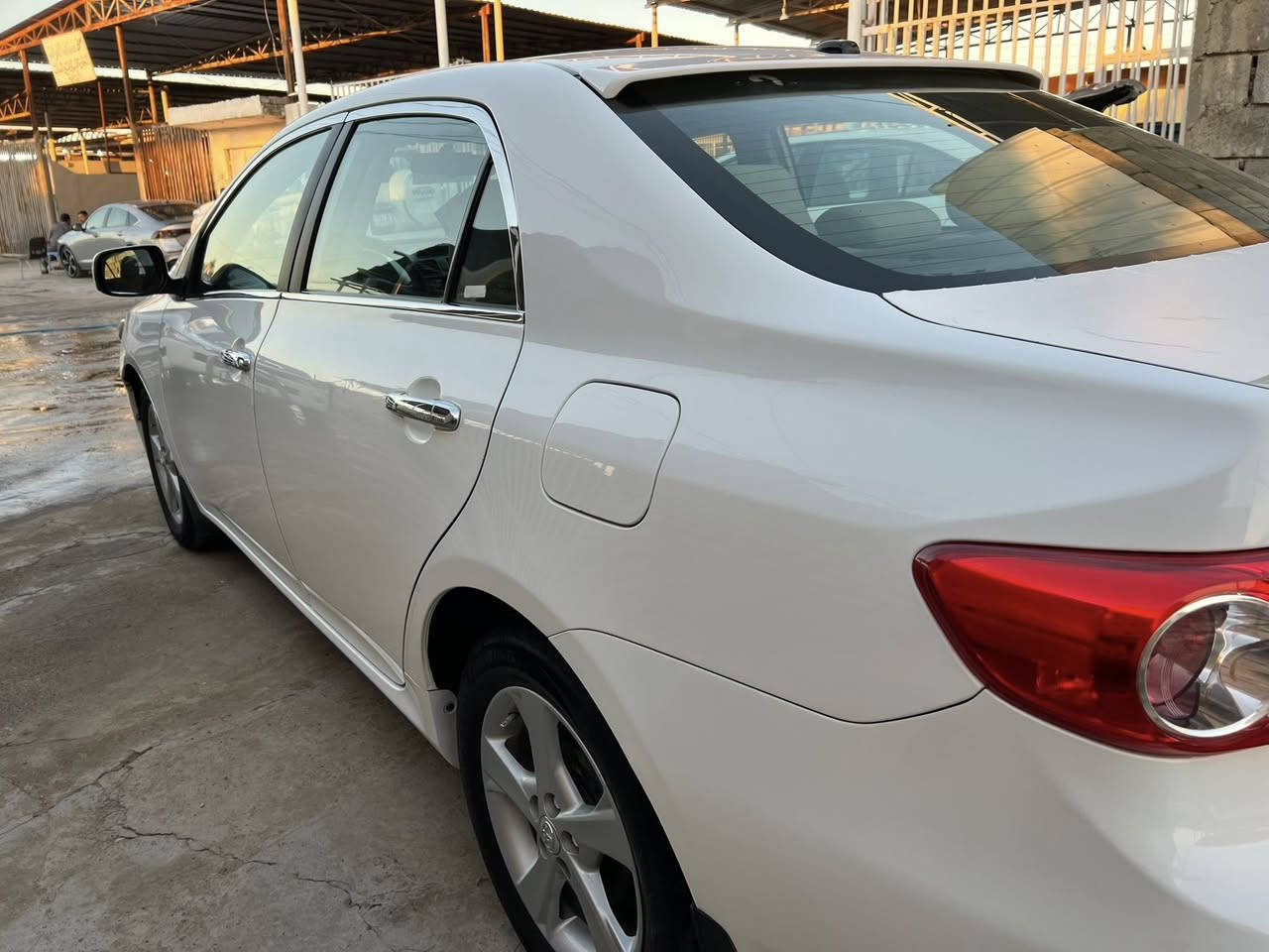 تويوتا كورلا 2012 امريكي
السعر 150 بيها مجال بسيط
محرك 1800
كير جديد 
ماشيه  150
شاشة 
 تحكم استيرن  
تخم تاير جديد 
ويل كب 
السياره بدون ضرر  
بيها سونار 
رقم دهوك
المكان سامراء 
الاتصال على الرقم ‭0774 832 6700‬
