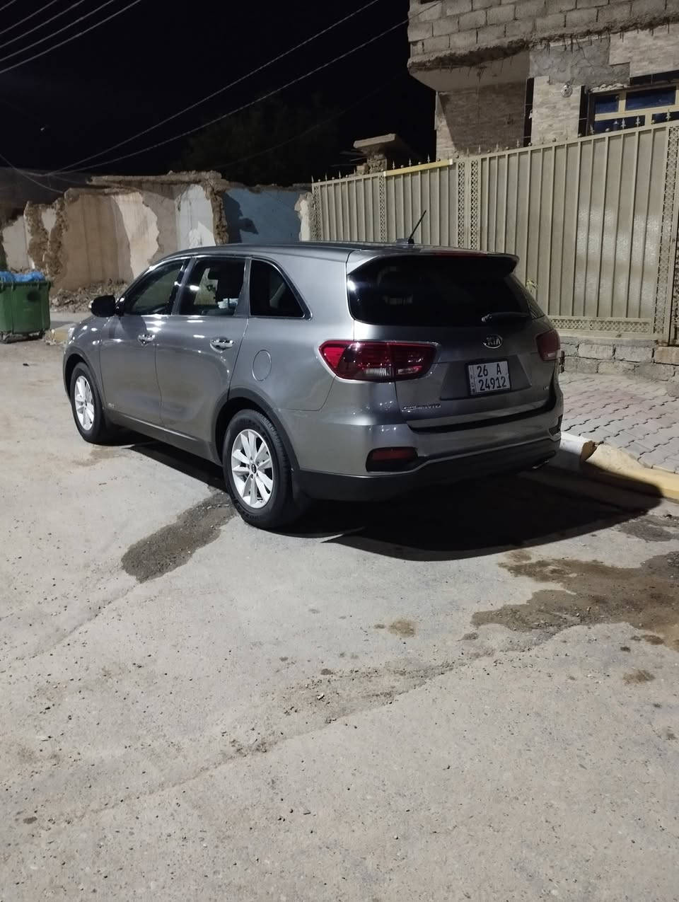 السلام علیکم
تجي تفحص وين ما يعجبك وترايك وين ما تريد 
کیا سورنتو موديل 2019 شكل ال 20 وأرد امريكي 
لون رصاصي سمنتي
السياره جاهزه كاملة 
السياره مبرمجة كامل تحط بانزين عادي فقط ولا قطره دوانز
الضرر جاملغ امامي وشبر بالبونيد فقط بدون قطرة داخل أو ايرباك كله سليم سليم صور الضرر بلمنشور محدد
رقم صلاح الدين الدولي شرط التحويل باسمي 
سنويه 2026رقم صلاح الدين 
مكينه 6 سلندر 3600 شرط ما مفتوحه بلادي وضع شركة 
کیر شرط ما مفتوح ع وضع البلاد شركة 
تبريد ثلج +تدفئة +تخم تایر + صدر جديد + منظومة احتراق وقود جديدة
ماشيه 172
فور ويل 4*4
اربع أنظمة قيادة 
لد امامي LED
بلاجكتور
صاج
اشاير بالمري
شاشه ابل کار بلي
كامره خلفية
7 راكب
اوكس + يو اس بي
يدأت ستيل
تحكم مقود
رادار امامي
ويل كروم 17 + تخم تایر
السيارة مابيها اي شي نقص كلها جاهزه وحلوه ماتصرف عليها لو ربع فقط تشغل وتمشي
بسعر (218) وبيها مجال شي بسيط
مكان السيارة صلاح الدین بيجي


**إذا كنت صاحب هذا الإعلان وتريد حذفه لأي سبب، رجاءا أرسل رسالة إلى الدعم الفني**