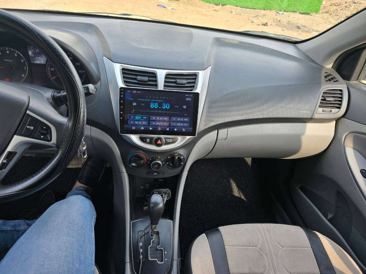 اكسنت امريكي 2016
السعر 110بيها مجال 
محرك 1600
عداد المسافة 69 الف قابل للزيادة
شاشة وكاميرا وحساسات خلفية
مانع انزلاق
مانع انحدار
كير ومحرك مكفول
الضرر جاملغ خلفي وقبغ صندوق
ليبل واحد
كربون بنزين

مكاني: موصل ـ 
للاستفسار الاتصال على: ***********
