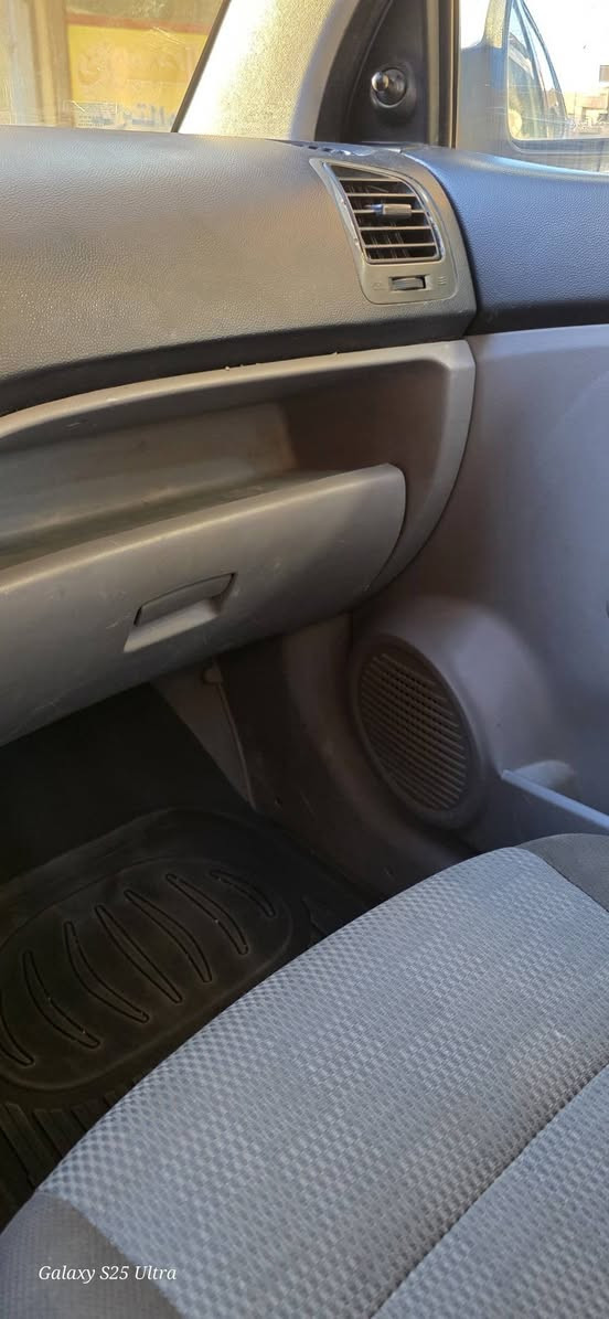 تحيه طيبه
بيكانتو ٢٠٠٦
رقم بابل مميز 
مداور ثاني يوم 
صبغ عام جماليه فقط 
تبريد شغال 
تدفئه شغاله 
صدر جديد 
تخم تاير + ويل كب رياظي 
كهربائيات كلها شغاله 
كيجات كلها شغاله 
 ريمونت سنتر لوك 
كير اوتو 
شلعه معدل خير من الله 
السيارة ناعمه كلش 
داخلها جديد 
مدوشمه ارظيه جلد 
سيارة متصرف عليها الف دينار 
جاهزة من كلشي 
اليوم فولتها بانزين ودهن كير ومكينه 
يعني جاهزة مجهزة 
عنواني بابل مركز المدينه 
للاستفسار خاص او الاتصال 
***********
السعر ٥٧ مجال قليل 
اسف على الاطاله
