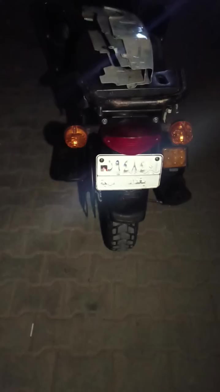 سلام عليكم ورحمه الله وبركاته اخواني الكرام 
دراجة لبيع بوكسر مديل 22
دراجة مثل ماواضحة بل فيديو هاذ شكلهة 
دراجة حلوة ونضيفة وهم يراد كم تلميح بيهة 
سعرهة 1750.     لستفسار ***********
