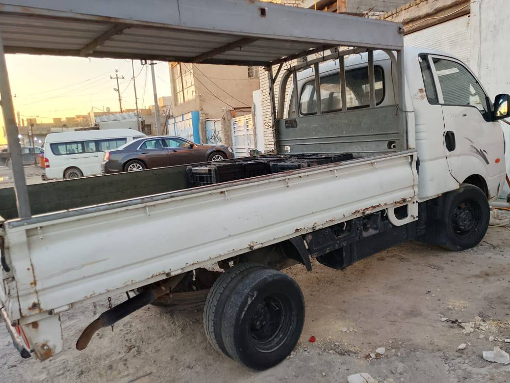 سلاموعليكم اخوان كيا البيع مديل ٧رقم نجف     بسمي سنويه 27  مكينه سبلاين 3000سياره مال جناي جاهزه السعر 75 بيها مجال
***********. مكاني نجف
