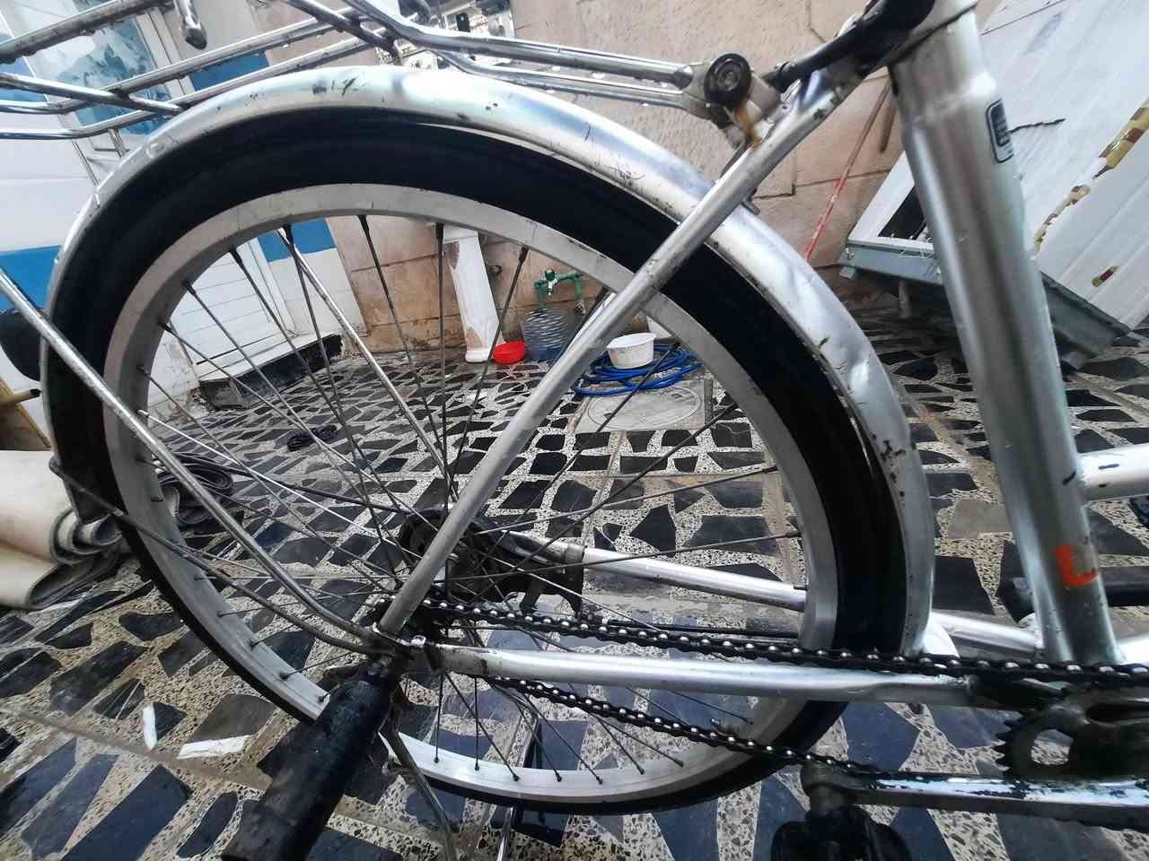 مابي اي نقص السعر 60الف وبي مجال 
مكاني بغداد منطقة سبع أقصور شارع المشروع


**إذا كنت صاحب هذا الإعلان وتريد حذفه لأي سبب، رجاءا أرسل رسالة إلى الدعم الفني**