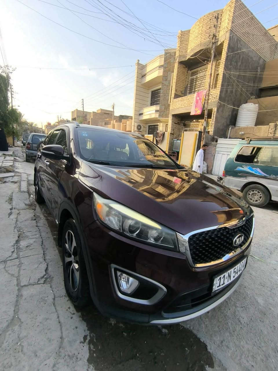 السلام عليكم
اقرة المنشور راح اذكر التفاصيل والسعر
كيا سورنتو مديل 2017 وارد امريكي حادثهة مثل ما موضح بل منشور مبدل بيهة بيبان اثنين معمر بيهة الدوسة وجزء من التكمة الوسطية ومصبوغات مواصفاتهة ex
5 راكب 
محرك 4 سلندر تيربو 2000 مكفول من الدونز شرط بانزين عادي
كير ممتاز
تبريد ممتاز
موصفات 
بصمة تشغيل
بصمة ابواب 
شاشة كبيرة 
شاشة اعطال 
كشنات السائق والراكب كهرباء نضام جكات 
منافذ طاقة متوزعة على السيارة 
تبريد قطعتين 
حساسات خلفية 
كشنات جلد ارضية جلد. الداخل لون بيجي مطعم تخشيب
كامرة خلفية بلاد 
نضام حماية 
ملاحضة التبريد راوتري وليس ميكانيك يعني من تمشي سيارة يصير ثلج اخواني الميعرف للراوتري خل يسئل مو يجي ويكلي تبريد مو زين هوة هاذ الراوتري بس بل مشي وشكرا. 
السعر 164 ورقة وبيهة مجال 
مكاني بغداد البياع حي التراث قرب بانزين خانة التراث 
للاستفسار اتصل ***********////***********
