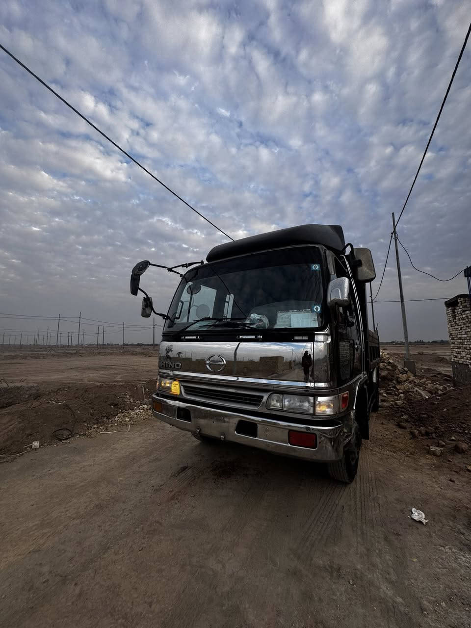 هينو انكر للبيع منزل موديل ومرقم الماني جديد شاصي وكهربائيات وحدادية وتبريد كفاله مكانها ديوانية  ***********
