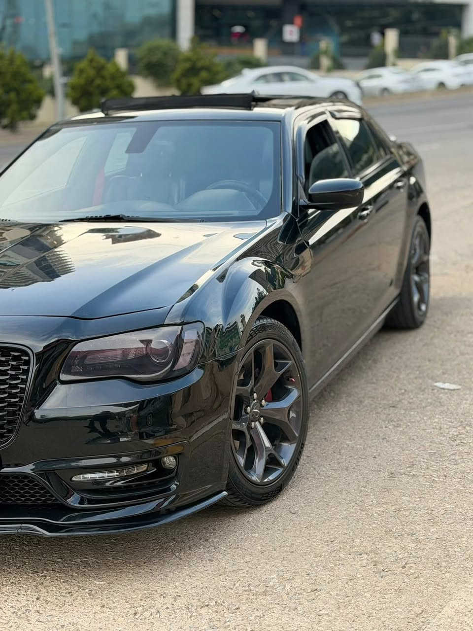 السلام عليكم
اوباما موديل ٢٠٢٢ رقم بغداد جديد 
السيارة فوووول تحكم ستيرن 
كشنات جلد كهربائي
بانوراما /بصمة فول 
السيارة جددديدة مابيها شخط 
ماشية ٦٥ 
السيارة مكفولة ماعدا البنيد 
السعر /٢٢٠ وبيها مجال للشراي 
***********
