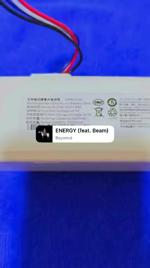 من النوادر بطاريات بورد وقواعد
Rechargeable lithium ion cells 
14.4 —->16.6
5600 mAh
4INR19/66

قابله للشحن 
❤️🌺❤️(((((خلي سعرك))) ❤️🌺❤️


**إذا كنت صاحب هذا الإعلان وتريد حذفه لأي سبب، رجاءا أرسل رسالة إلى الدعم الفني**