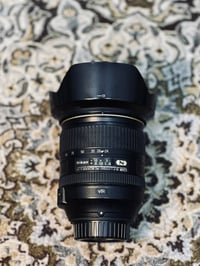 عدسه نيكون 120-24 نضافه 95% يوجد توصيل 07802322719