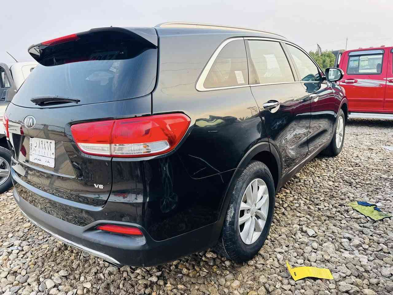 كيا سورنتو 2017 محرك 6 سلندر 7 راكب 

رقم بغداد سنويه جديده حادثها بنيد فقط 

تخم تاير جديد حداديه وصدر كله جديد 

محرك مكفول من الفتح التنقيص والتبخير 

المكان قضاء الرفاعي 

السعر 175 وبيها مجال 

‭0782 725 0137‬

‭0771 728 8047‬
