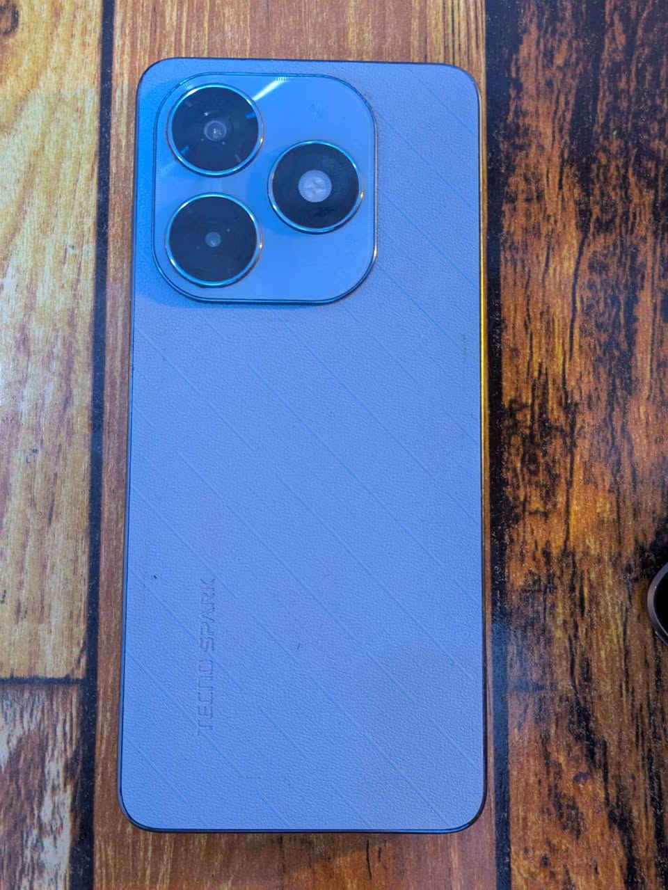 جهاز نوع  TECNO SPARK 20 نضيف كلش  ما بيه اي شي سعر ١٢٠


**إذا كنت صاحب هذا الإعلان وتريد حذفه لأي سبب، رجاءا أرسل رسالة إلى الدعم الفني**