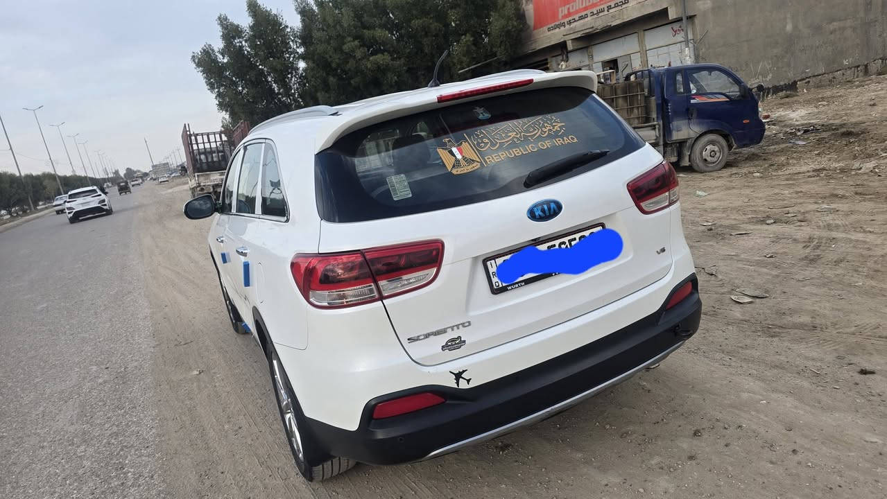 سورنتو خليجي مديل 2016  رقم قادسيه كامل مواصفات بأسمي سنويه 2030 هزه جديده تحويل ثاني يوم السعر 200 و 15 ورقه مكان السياره بابل الحمزه الغربي التفاصيل اكثر رقم الهاتف ***********
