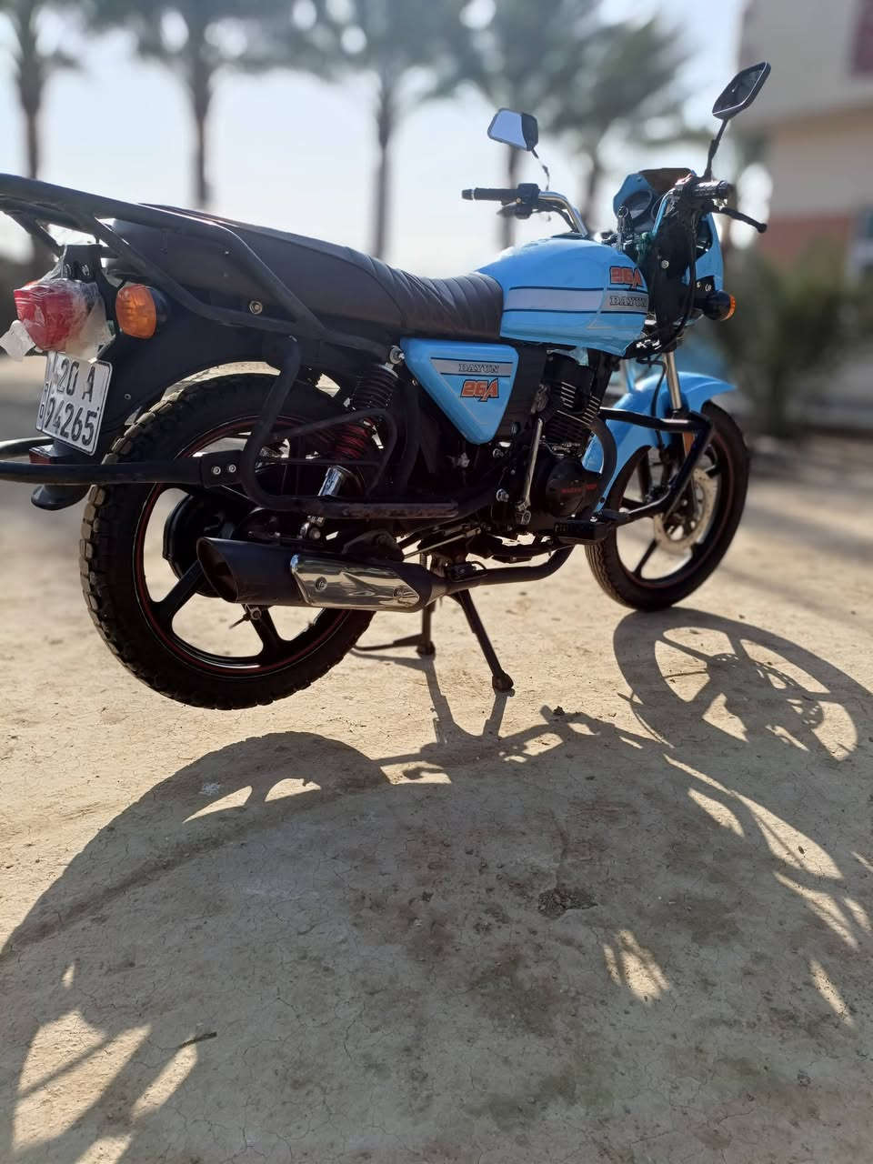 سلام عليكم دراجه دايون موديل 23 رقم وسنوية بسمي كامله مكمله اليحب يتصل أو يدلل هذا  رقمي ***********
