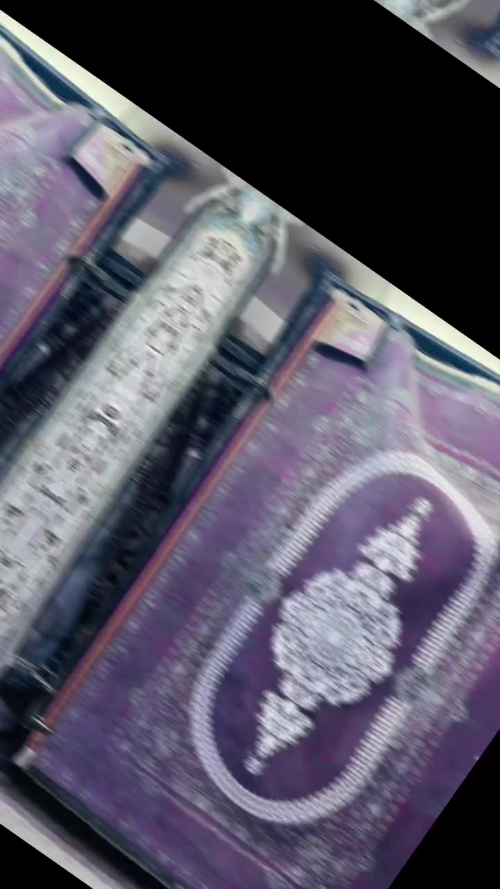 جمله مفرد 1200 شانه يراني اصلي 
700 شانه يراني 
وتركي درجه اولى


**إذا كنت صاحب هذا الإعلان وتريد حذفه لأي سبب، رجاءا أرسل رسالة إلى الدعم الفني**