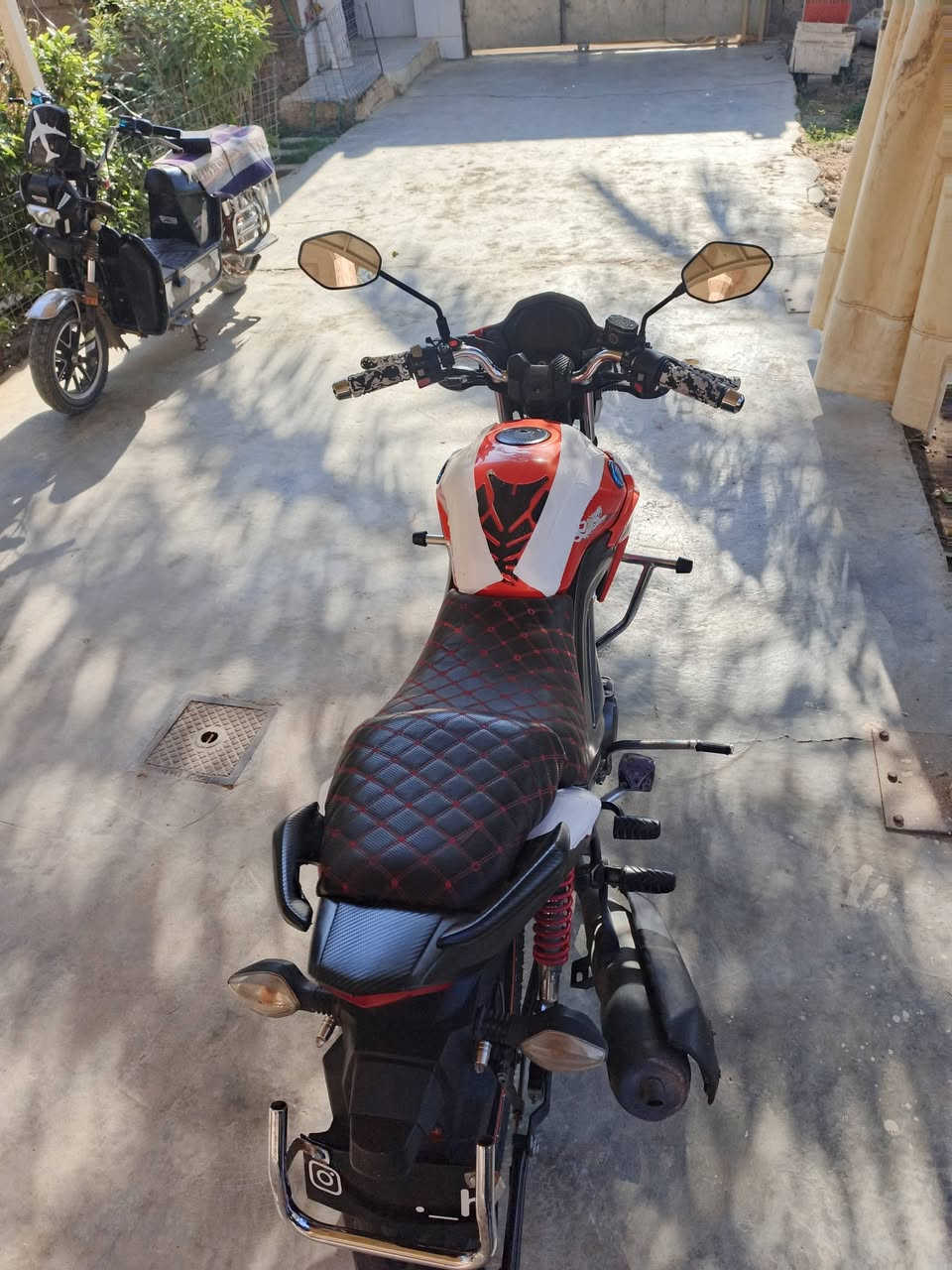 مكان هيت
للبيع هاوجي موديل17 بي سنوية  اللوحات يم المرور كهربائي كله شغال السعر الاستفسار الرقم او الخاص*********** بي واتساب
