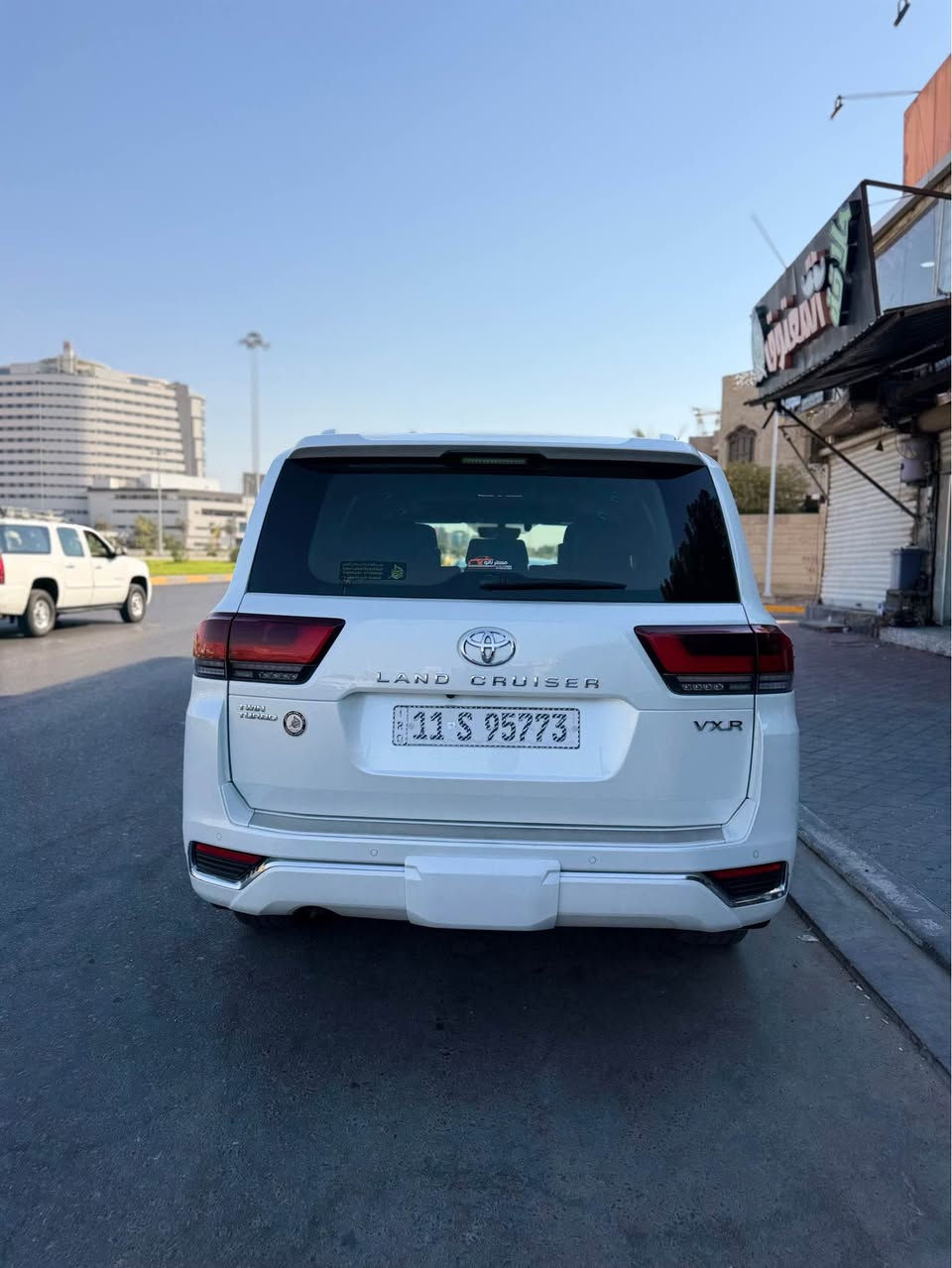 السلام عليكم لاند كروزر 2022 فول مواصفات VXR معروفه مواصفاته رقم بغداد تحويل
سياره مكفوله تقرير موجود بلصور سياره جديده وماشيه 62 الف
السعر 7 شدات
مكان السياره بصرة
*********** البصرة, العراق
