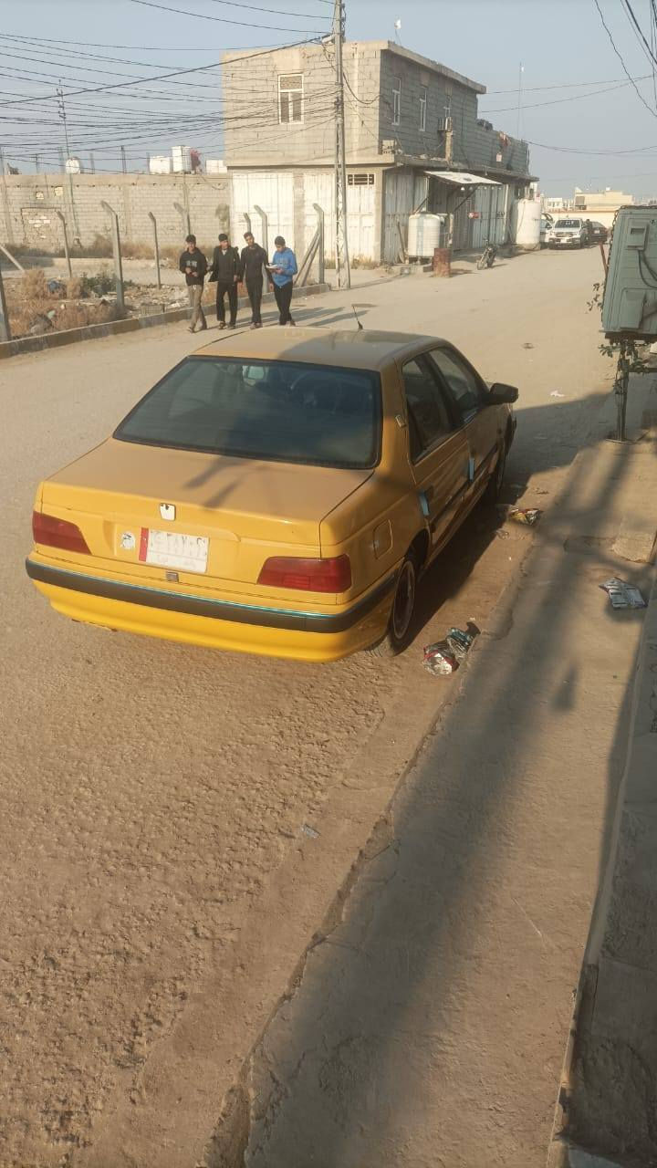 بيجو باص موديل 15 السنويه 2025 تنتهي كير مكينه مكفوله سياره بس الهلال والباب شويه بي ضربه  تايرات جديده نوزلات جدد سياره مابيهه صرف تبريد شغال ثلج السعر 52.      ***********
