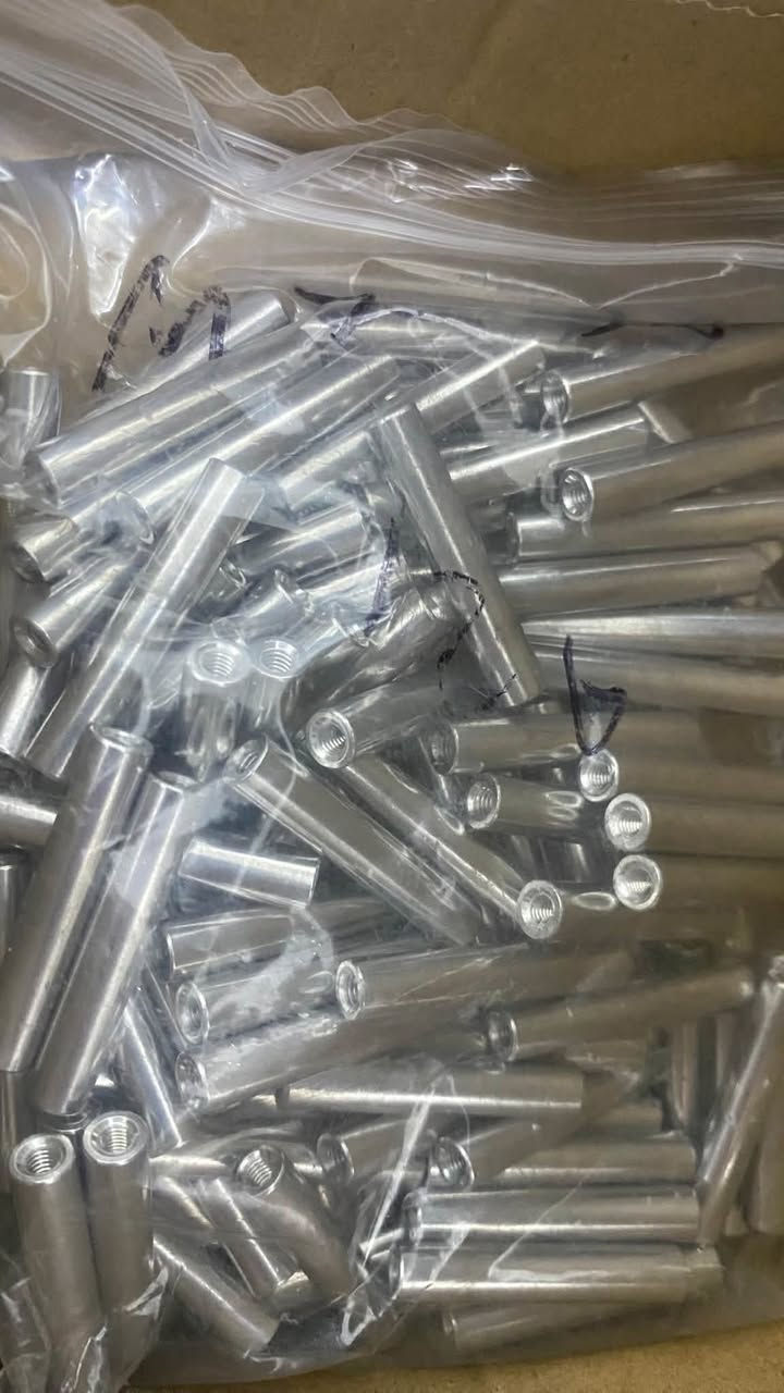 متوفر سبيسرات
M3البرغي

M3x20mm
M3x30mm


**إذا كنت صاحب هذا الإعلان وتريد حذفه لأي سبب، رجاءا أرسل رسالة إلى الدعم الفني**