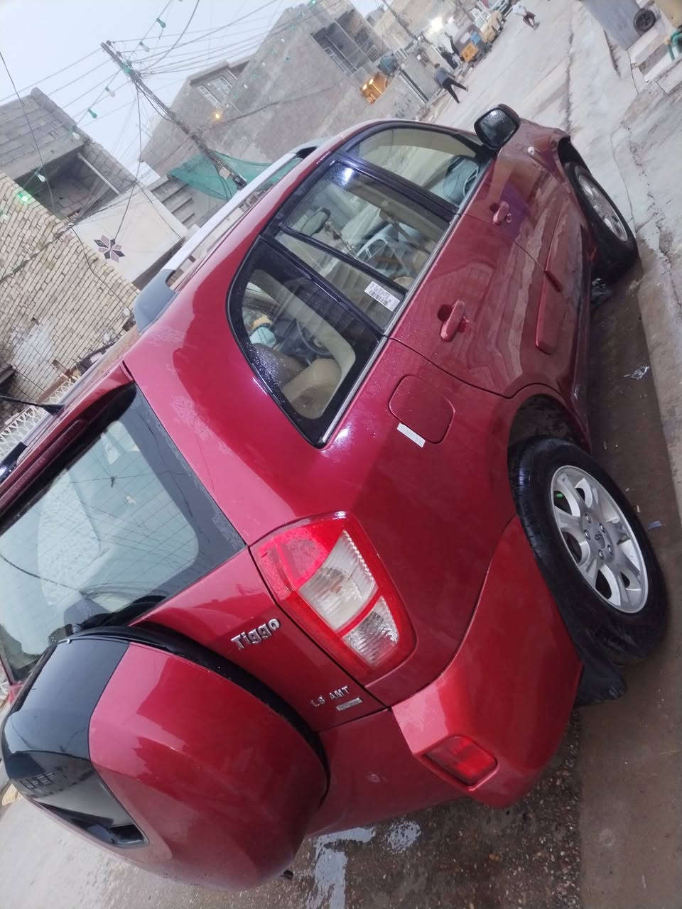 تيكو للبيع مكاني بغداد
موديل 2013
لون ماروني 
سياره جاهزه من كلشي تبريد كير محرك 
تخم تاير جديد + باتري جديد + دواخل جديده 
السنويه تنتهي سنة 2029 التحويل ثاني يوم 
السعر 58 ورقه وبيهه مجال 
***********
متواجد عل خط وعل واتساب
***********
