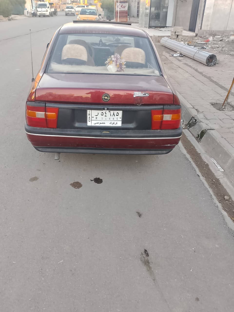 سلام عليكم اوبل فكتره البيع موديل 93 ماكينه 18 كير عادي بيها دفتر بنزين سنويه لحد 28 السياره بس بيه ضربه بل جامق سعر 41 و مجال قليل مكاني كركوك حي النصر *********** ***********
