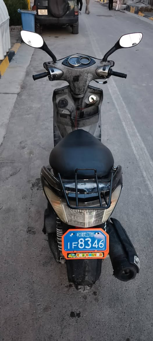 سكنس فحل كابريتر للبيع دراجه نضيفة مكينة مكفولة دراجة مال بيت شراي يتصل على هذا الرقم ***********
