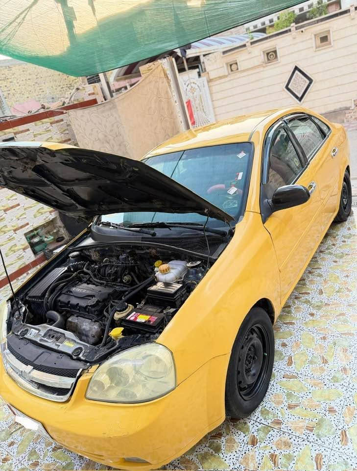 السلام عليكم 🫡 
اوبتر ٢٠٠٨ خليجي 
رقم قادسية كير أوتوماتيك 
مكفوله كفاله عامه من الظربه والتبديل 
مكينه وكير وحداديه كفاله 
السياره جديده احله من الصوره 
السياره مال جني خير من الله 
تخم تاير جديد باتري جديد 
السعر 50 $
المكان بابل المركز 
للاستفسار أكثر الاتصال بلرقم 
***********
