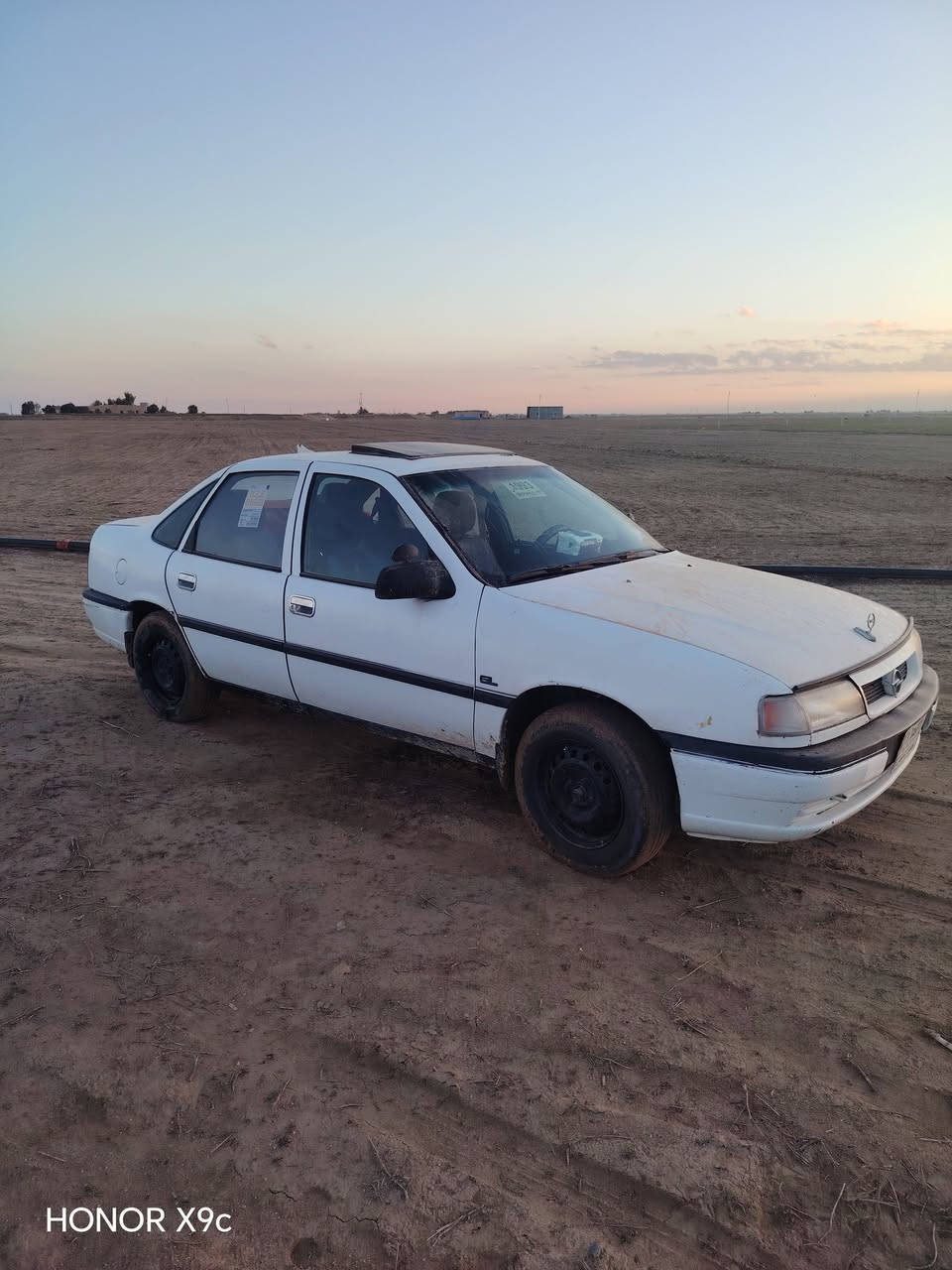 السلام عليكم
سياره اوبل فكترا للبيع
اللون ابيض الموديل 93
محرك 18
رقمه الانبار مشروع وطني
كير ومحرك شرط
كشر نضيف
صدر نص عمر
رقم الهاتف ***********
