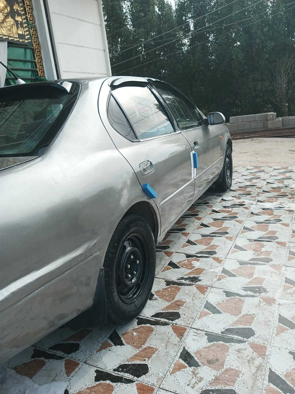 السلام عليكم سياره كامري لبيع موديل 94كير ومحرك وحداديه خير من الله ترايك وين ميعجبك مصبوغه عام اثر اجراد السعر 30وبيه مجال حك الجيه رقم الهاتف ***********العنوان كربلاء طوريج
