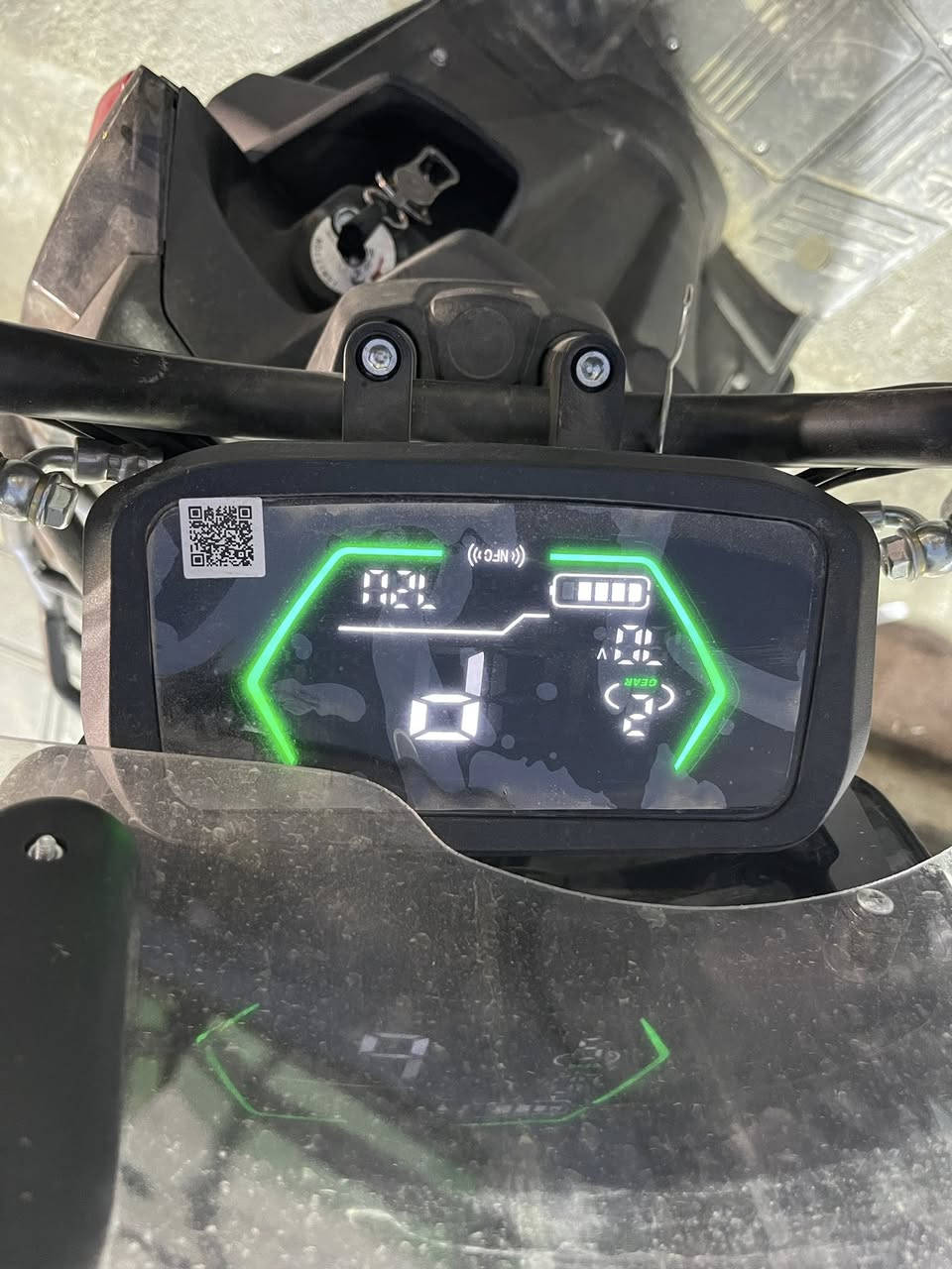 السلام عليكم 
دراجه شحن اباچي جديدة
للبيع او لمراوس بدراجة بانزين حسب القناعه
استعمال شهر فقط
***********
