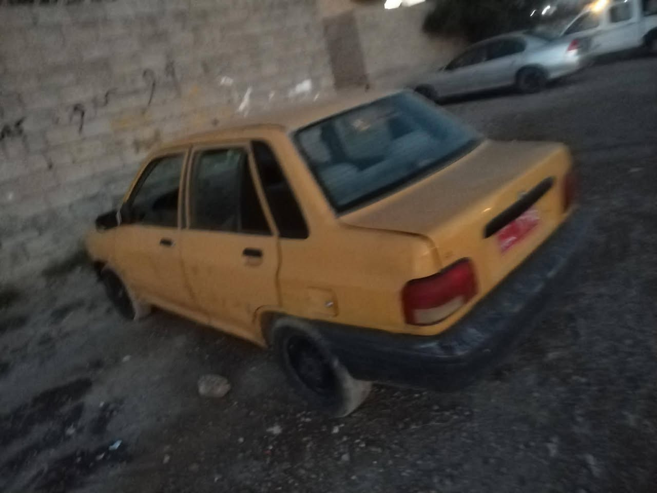 السلام عليكم
للبيع سايبه موديل 12  رقم بغداد بيها وكاله ماندل صاحبها ابيع حبل
محرك معمر جديد كير يفلت الرابع باتري جديد صدر جديد تواير حلوات كهربايات شغاله كلها
مليون و300وبيها مجال 
مكان العلم اربيضه 
***********
