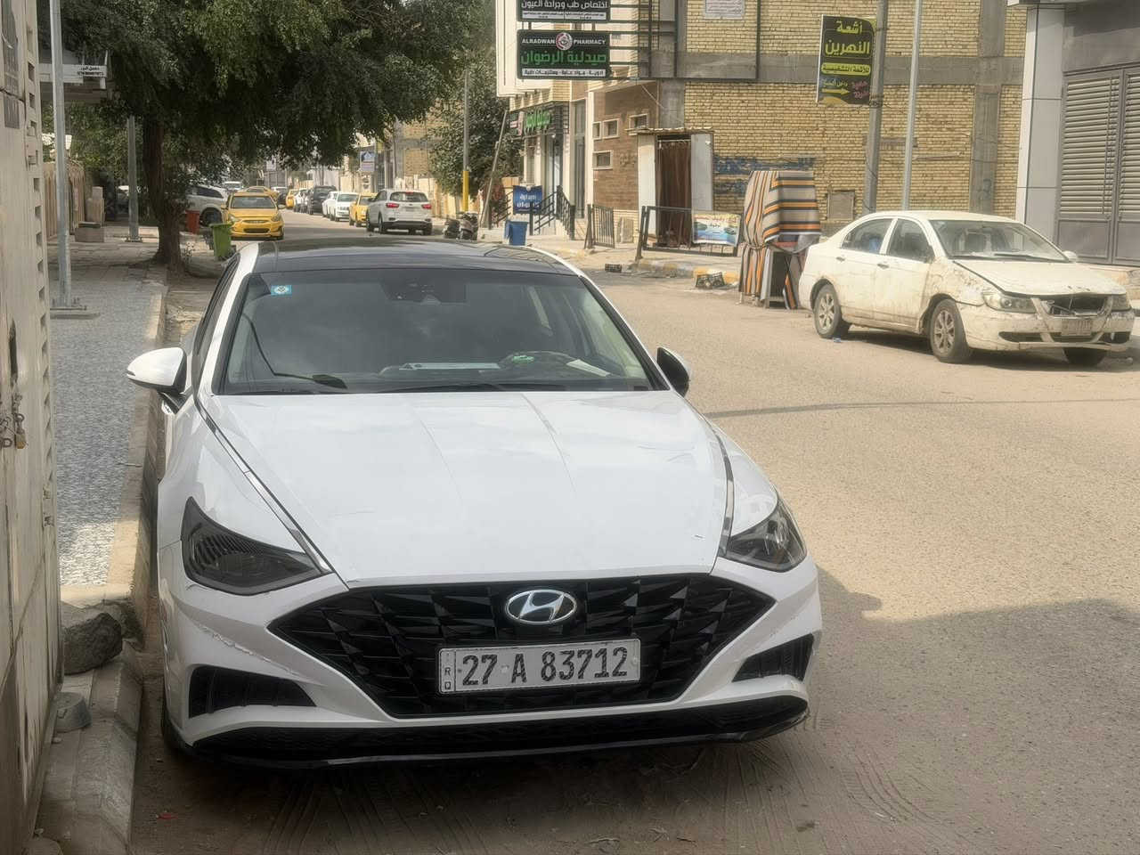 هونداي سوناتا فول مواصفات
محرك 2500

#الضرر : شبر من البنيد فقط ايرباك ضارب مع صور الضربه

مرفقه

#الرقم : مرقم ذي قار معوقين

وكاله عامه

#المواصفات :

• السيارة: هونداي سوناتا لون

ابيض لؤلؤي

• الموديل: 2023

• المحرك: 2.5L (اربعة سلندر)

• العداد 73 الف كيلو وليس

ميل حقيقي

• حجم الويل: ويل كب حجم 19 مع طقم تايرات بحالة ممتازة

• لايتات زينون اصل مع حاجب

مع اشارة

• بصمات عدد 2 للأبواب مع بصمة تشغيل

• قمارة بانوراما

• رادار امامي مانع تصادم

• حساس امامي

• حساس خلفي

• رادار جانبي (نقاط عمياء) بالمرايا

الجانبية

• شاحن لاسلكي

• اشاير بالمرايا الجانبية

• كامرة خلفية دوارة اصل مع الستيرن

• شاشة الدشبول حجم كبير

• تحكم فول كهرباء لكرسي

السائق

• تدفئة لكشنات الأمامية

• تبريد قطعتين امامي وخلفي

• كير لمس

• خمسة وضعيات للقيادة

• تشغيل عن بعد

• سستم صوت BOSE

• سايد بريك دكمة

• تحكم ستيرن جهتين بلوتوث

وحاكية وكروس سرعة وتحكم

صوت

• نظام ABS مانع انزلاق

• السيارة كارتون كل شي وبوضع الشركة

السعر 185 قفل قفل 

***********
