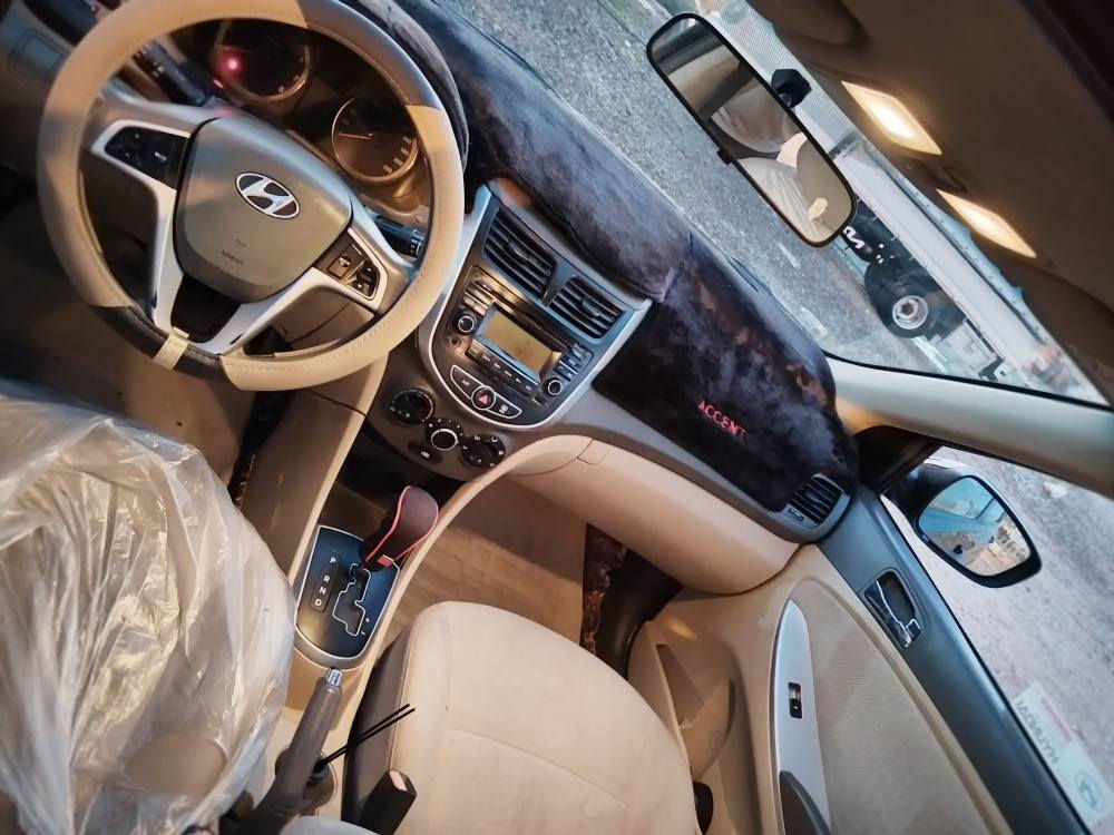 اكسينت موديل2014خليجي فول مواصفات دوو پارچه ي هه يه بونيد درگه ي پشت سايق ليدانه كه ي خه فيفه گيرو مه كينه به شه رت مه كينه گه وريه اكر, نينوى


**إذا كنت صاحب هذا الإعلان وتريد حذفه لأي سبب، رجاءا أرسل رسالة إلى الدعم الفني**