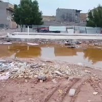 قطعه ارض ركن  للبيع المساحه 80متر مربع الواجهه 5 امتار النزال 20 صافي ...