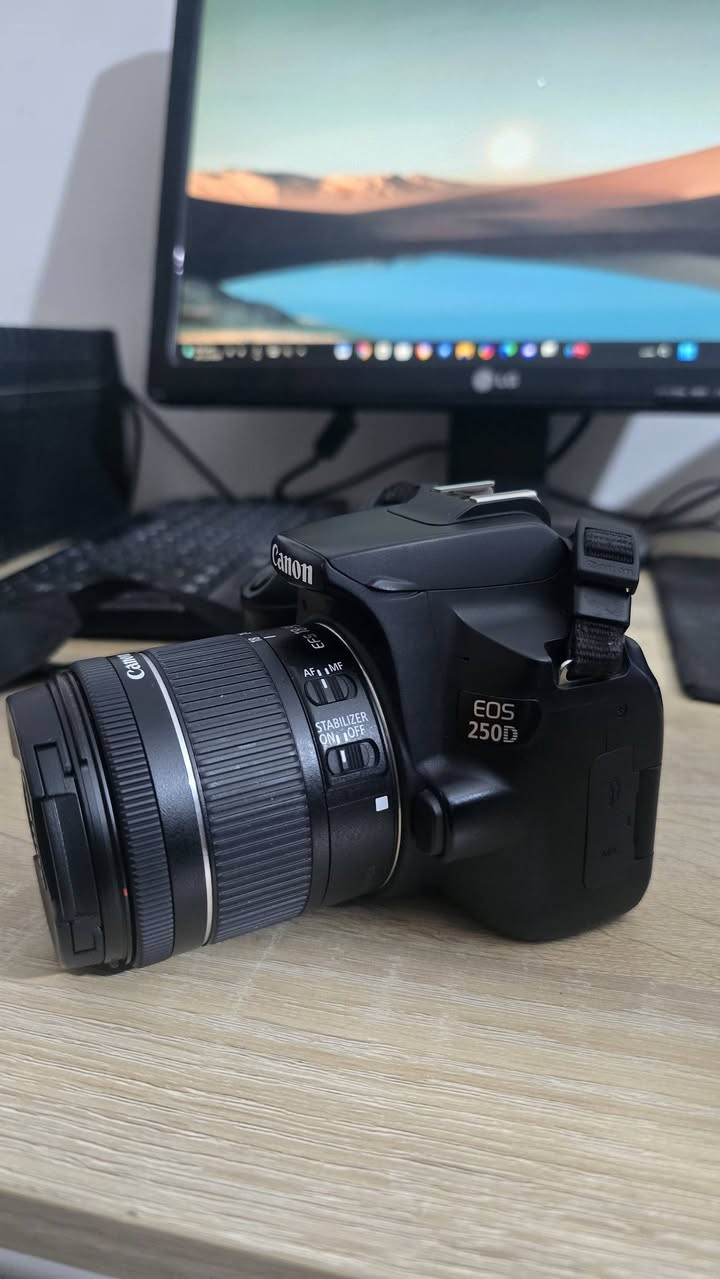 🔴كانون D250 .. استخدام ايام بسيطه
عدسة 55_18
ملحقات كامله ...... ذي قار 
***********
