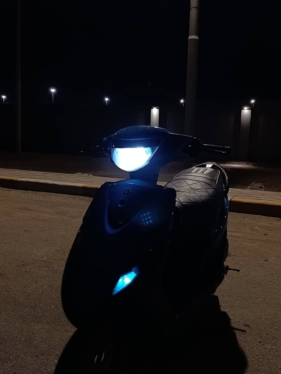 سلام عليكم
ماكس عدله للبيع دراجه مفتوحه مره واحد بيه كزوز رياضي بيه ويل رياضي كلجات ستوني شاد كهربائيات كله شغالهمن نقصه شي الله شاهد دراجه ما متعوبه متروكه ومحد يطلع بيه وهاذ تصوير على وصخه تفاصيل اكثر على خاص السعر 600 وبيه مجال قليل مكان البصره الجزيره الرقم ***********
