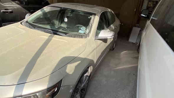 السلام عليكم 
( للبيع ) امبالا2015 الشكل الجديد فول مواصفات 
فئة LTZ2 رادار + نقطه عمياء وبيها هواي مواصفات  
( تبريد وتدفئه بلكشنات تبريد قطعتين منفصل اشاير بلمري اناره ترحيب ) مكينة 3600
ماشيه121الف كيلو 
 سياره نظيفه ضرره جاملغين وبنيد سياره تخم تاير حداديه مكينه كير كلها جاهزة
 مكاني بغداد جادريه تواصل على الرقم 
السعر 125 وبيها مجال

رقم اربيل بأسمي
الي متعجبة  يعبر المنشور 
***********
