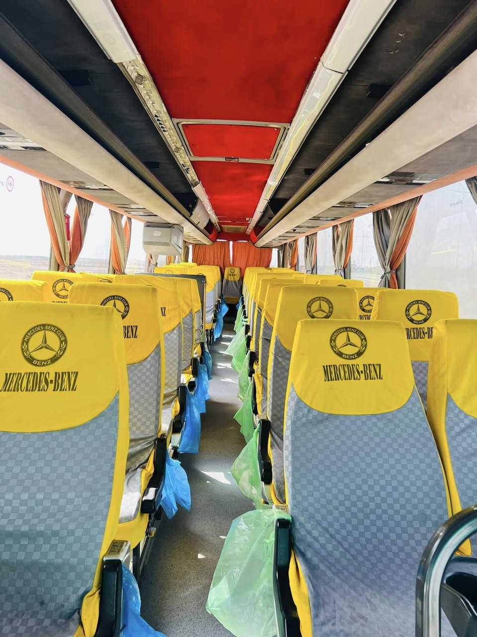 السلام عليكم باص 350للبيع موديل 91لماني وصل خط مصفر
وكاله وسياره جاهزه. تخم تاير حداديه ويل كب 
مكينه كهرباي كير عصه 
للبيع او مراوس بسياره زغيره معه الفرق نقد حسب النتفاق 
***********. الشراي ينتصل و موشراي لايتعب غيره رجان
غير متواجد عل فيس وساب موجودً نتصل وتدلل
