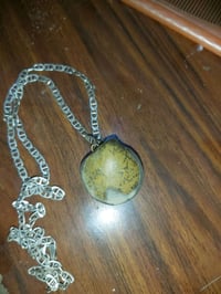 حجر • إكسسوار • للبيع