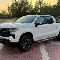 سلفرادو • ٢٠٢٣ • ٨ سلندر